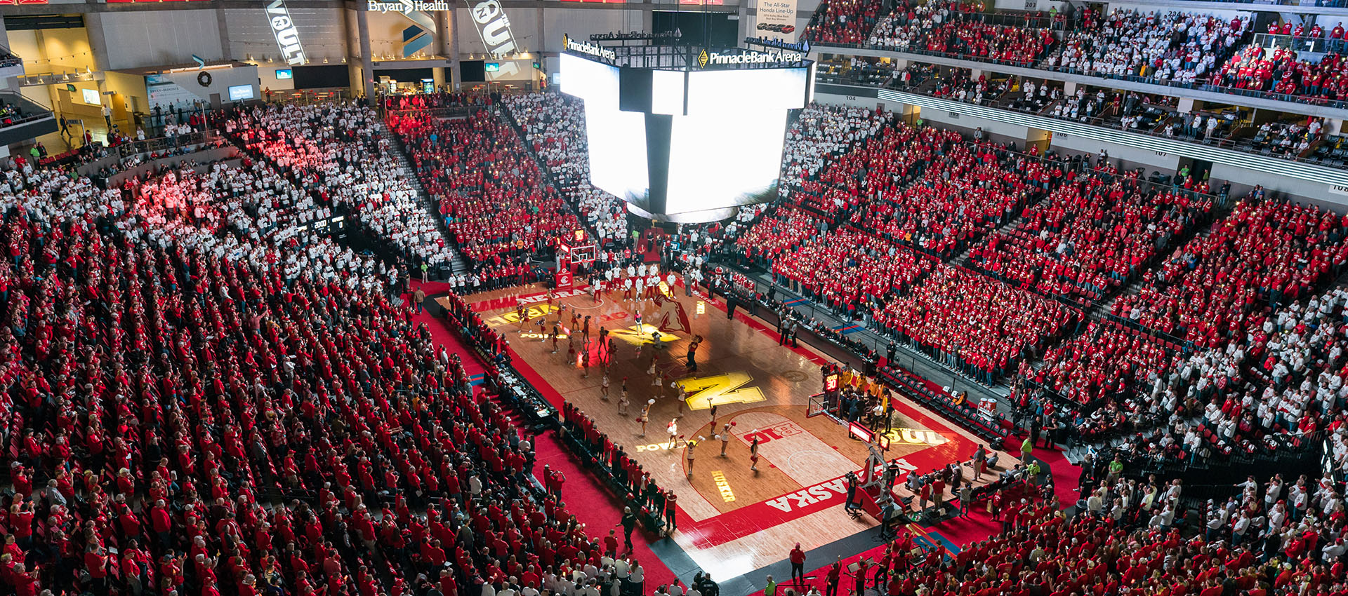 Pinnacle Bank Arena